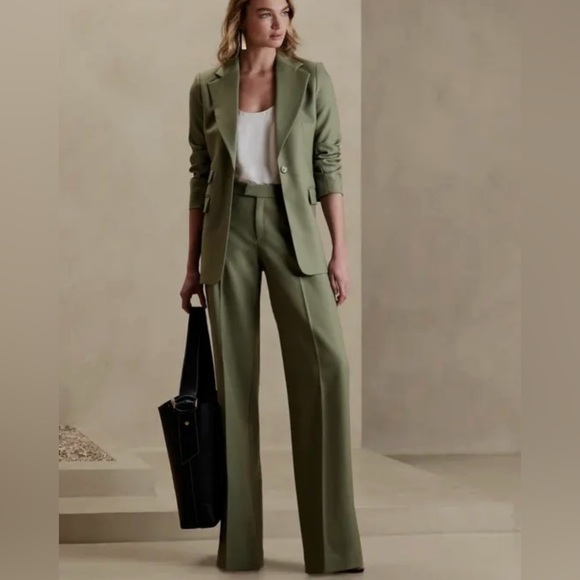 Banana Republic Pants - BANANA REPUBLIC DESERT THYME GREEN LIDO WIDE LEG WOOL PANTS 2  #746688